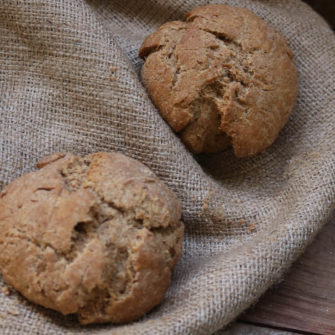 Featured image for recipe on keto bread buns